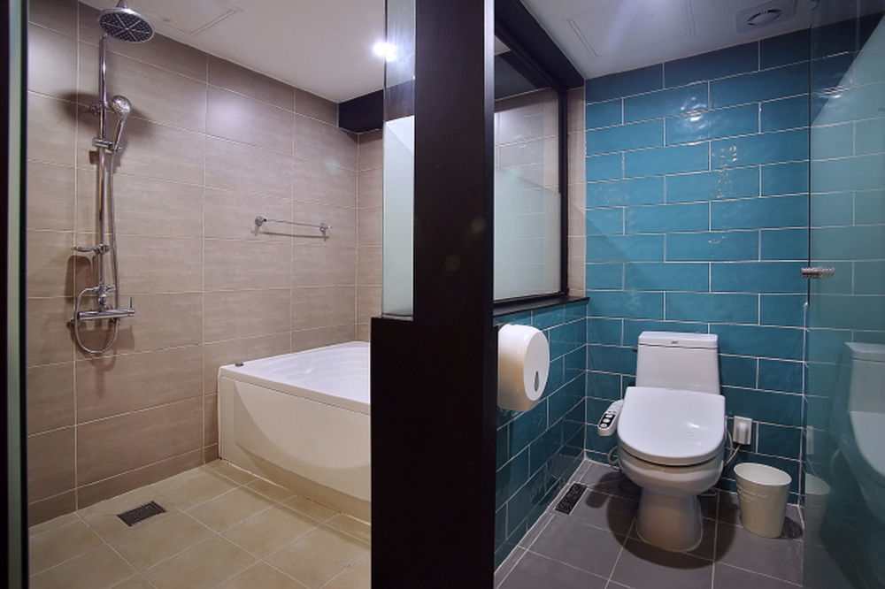 Songjeong Im Hotel Пусан Екстер'єр фото